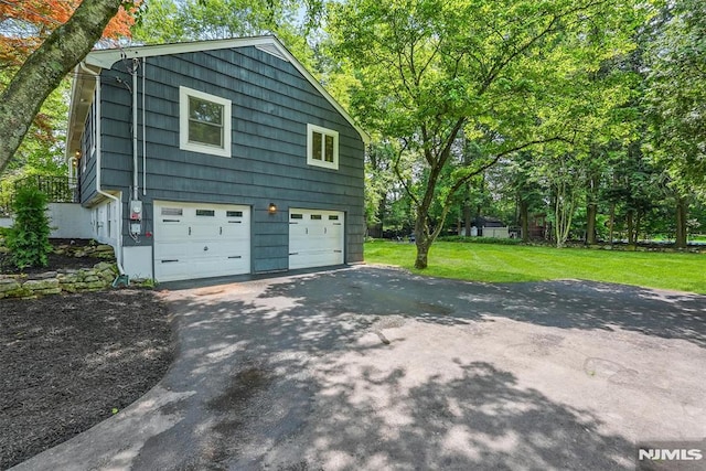 104 Myrtle Ave, Ramsey, NJ 07446 - garage featuring driveway