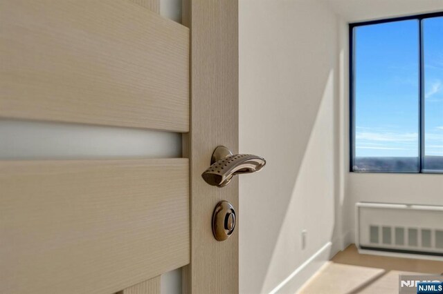 200 Winston Unit 2912, Cliffside Park, NJ 07010 - detailed view of baseboards