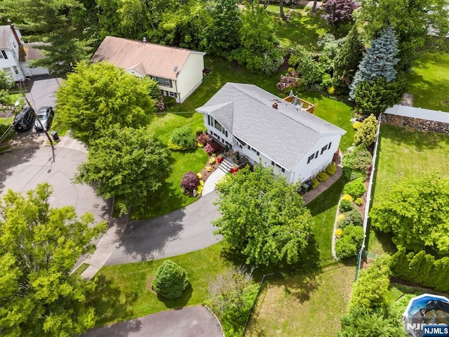 9 E Brook Dr, Paramus, NJ 07652 - drone / aerial view