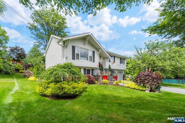 9 E Brook Dr, Paramus, NJ 07652 - view of bi-level home