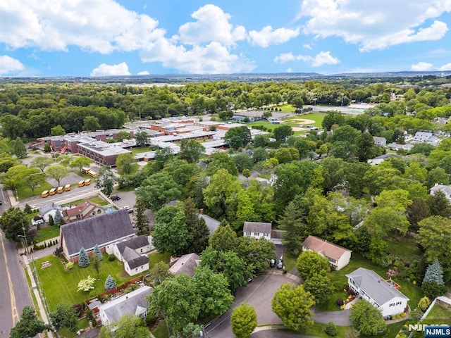 9 E Brook Dr, Paramus, NJ 07652 - aerial view