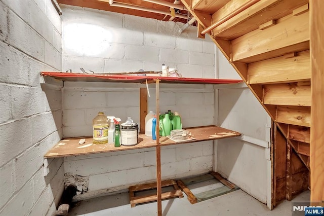 42 Cecilia Dr, Wayne, NJ 07470 - unfinished basement with concrete block wall