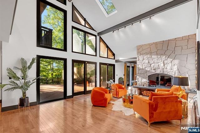 18 Lomas Ln, Montvale, NJ 07645 - common area with high vaulted ceiling
