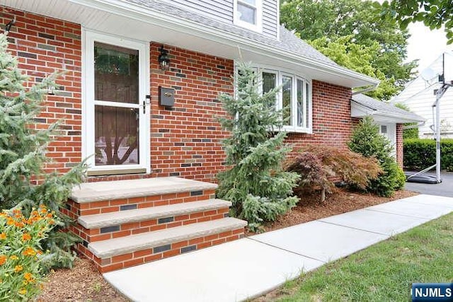 2 Hartland Ave, Emerson, NJ 07630 - doorway to property featuring brick siding
