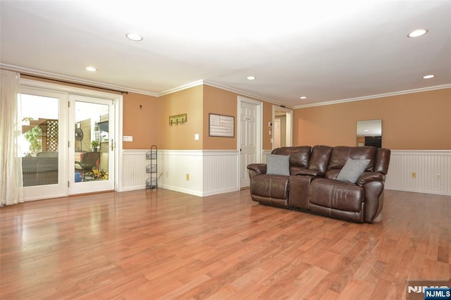 126 Darrow Dr, North Haledon, NJ 07508 - living room with a wainscoted wall, light wood-style flooring, ornamental molding, and recessed lighting