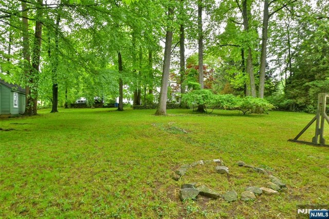 76 Spring Valley Rd, Montvale, NJ 07645 - view of grassy yard