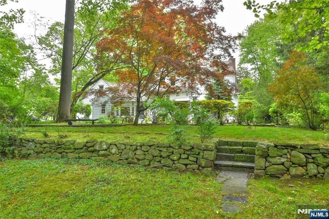 76 Spring Valley Rd, Montvale, NJ 07645 - view of green lawn