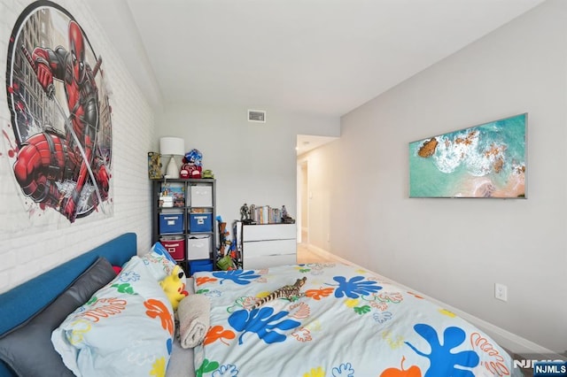 1360 Hamburg Tpke Unit 702, Wayne, NJ 07470 - bedroom featuring baseboards