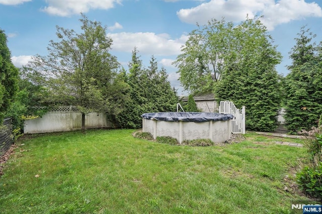21 Albert Ave, Fair Lawn, NJ 07410 - view of yard featuring a covered pool