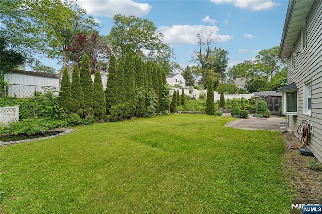 26 Howard Pl, Waldwick, NJ 07463 - view of yard featuring a patio