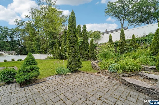 26 Howard Pl, Waldwick, NJ 07463 - view of patio