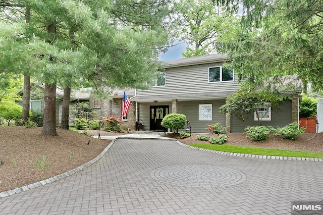 380 Hillside Ave, Allendale, NJ 07401 - view of front of home featuring curved driveway