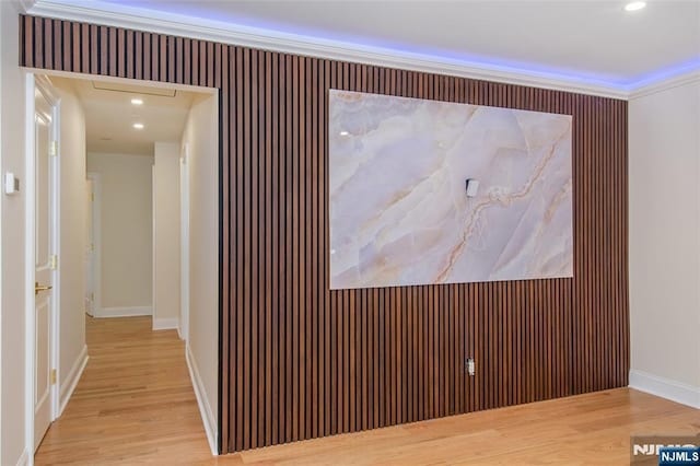112 Fern St, Twp Of Washington, NJ 07676 - hallway with wood finished floors, baseboards, crown molding, and recessed lighting