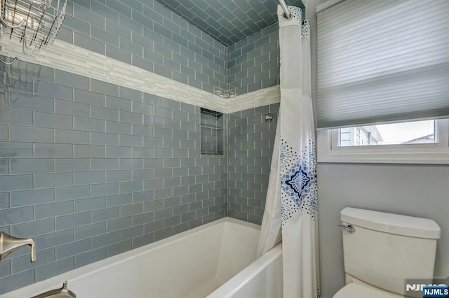830 Pennsylvania Ave, Lyndhurst, NJ 07071 - full bath with shower / bath combo and toilet