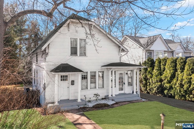 11 Harrington St, Hillsdale, NJ 07642 - view of front of property featuring a front yard