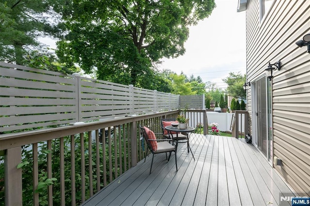 322 E Midland Ave, Paramus, NJ 07652 - view of deck