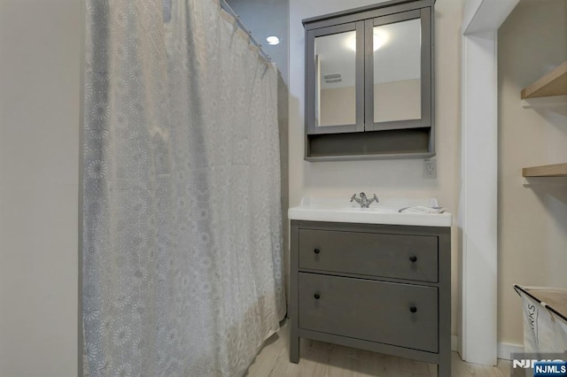128 Prospect, Midland Park, NJ 07432 - full bathroom featuring vanity