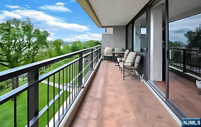 4 Horizon Rd Unit 404, Fort Lee, NJ 07024 - view of balcony