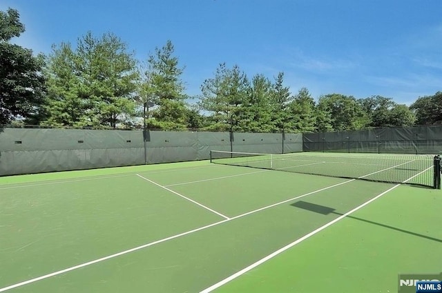 4 Horizon Rd Unit 404, Fort Lee, NJ 07024 - view of tennis court featuring community basketball court