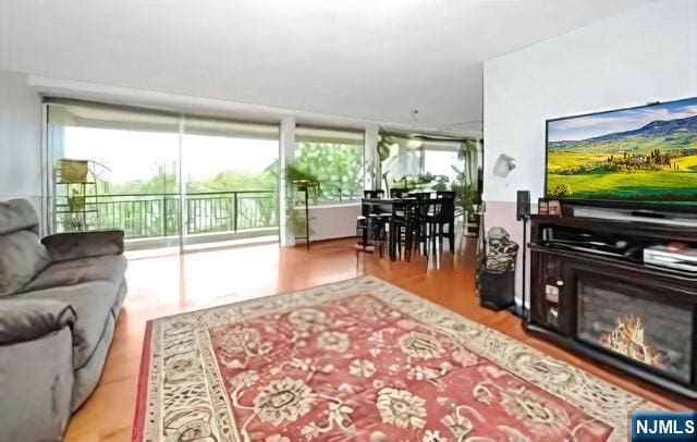 4 Horizon Rd Unit 404, Fort Lee, NJ 07024 - living area featuring wood finished floors