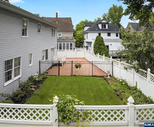 114 Summit Cross, Rutherford, NJ 07070 - view of yard