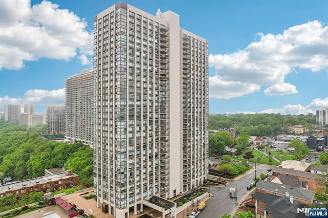 200 Old Palisade Rd Unit 7G, Fort Lee, NJ 07024 - view of building exterior featuring a view of city
