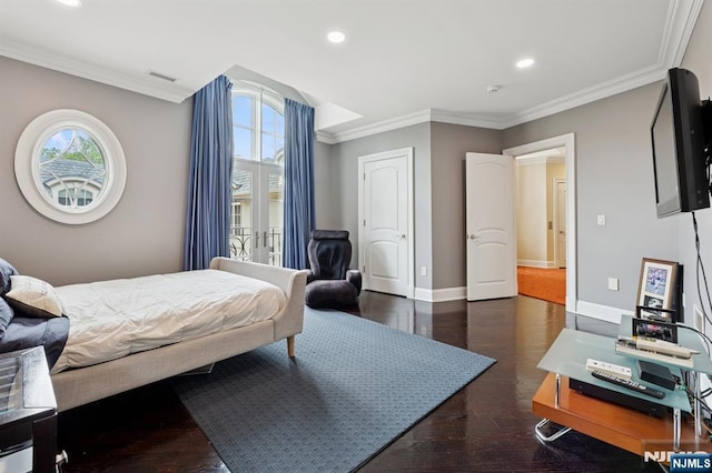 511 Bellaire Dr, Demarest, NJ 07627 - bedroom featuring multiple windows, ornamental molding, wood finished floors, recessed lighting, and baseboards