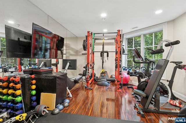 511 Bellaire Dr, Demarest, NJ 07627 - exercise room with wood finished floors, recessed lighting, and baseboards