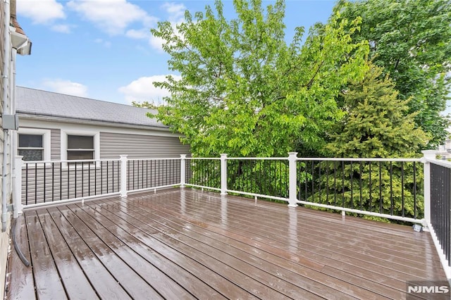 99 W 50th St, Bayonne, NJ 07002 - view of deck