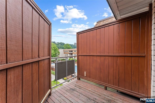 1111 River Rd Unit F25, Edgewater, NJ 07020 - view of deck