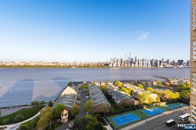 7004JFKB 70th Unit 40G, Guttenberg, NJ 07093 - drone / aerial view of a large body of water and city skyline