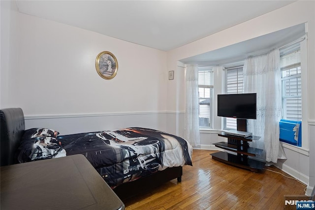 548 Jefferson Ave, Elizabeth, NJ 07201 - bedroom featuring wood finished floors