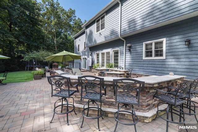 87 Skytop Dr, Mahwah, NJ 07430 - view of patio / terrace