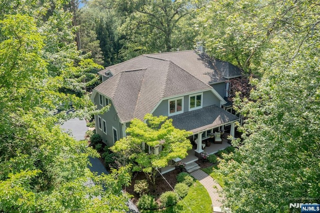 43 Heights Rd, Allendale, NJ 07401 - aerial view of property and surrounding area featuring a heavily wooded area