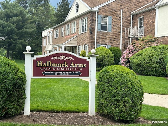 346 Maple Unit 3, Oradell, NJ 07649 - view of community / neighborhood sign