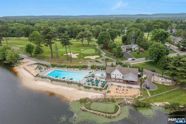 193 S Franklin Tpke, Ramsey, NJ 07446 - aerial view of property's location featuring a golf club, a pool area, and a nearby body of water