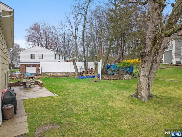 70 Highland Rd, North Haledon, NJ 07508 - view of yard featuring a patio