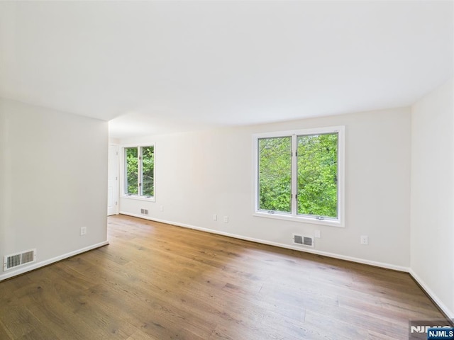 995 Andover Ter, Ridgewood, NJ 07450 - spare room featuring baseboards and wood finished floors