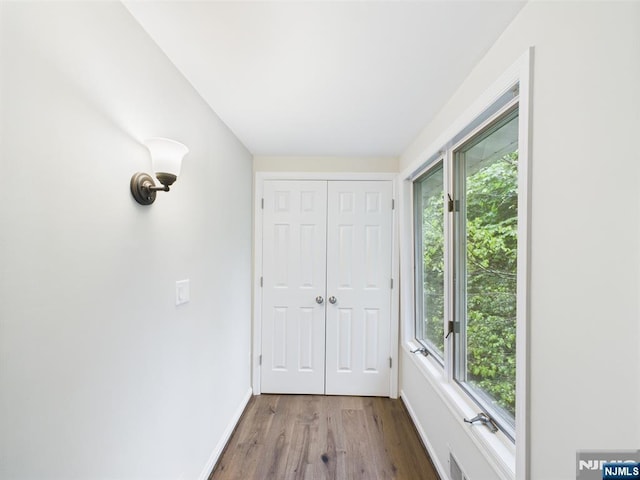 995 Andover Ter, Ridgewood, NJ 07450 - doorway with wood finished floors and baseboards