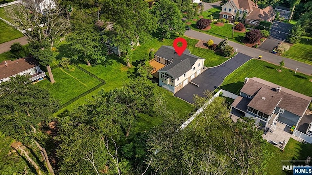 11 Hillcrest Blvd, Warren, NJ 07059 - aerial overview of property's location featuring nearby suburban area