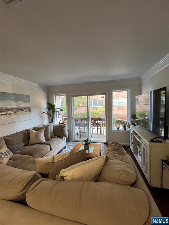 31 Fairmount Ave Unit 4A, Hackensack, NJ 07601 - living room featuring crown molding