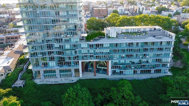 320 Adolphus Ave Unit 317, Cliffside Park, NJ 07010 - aerial view of apartment complex / building