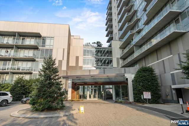 320 Adolphus Ave Unit 317, Cliffside Park, NJ 07010 - view of apartment building / complex