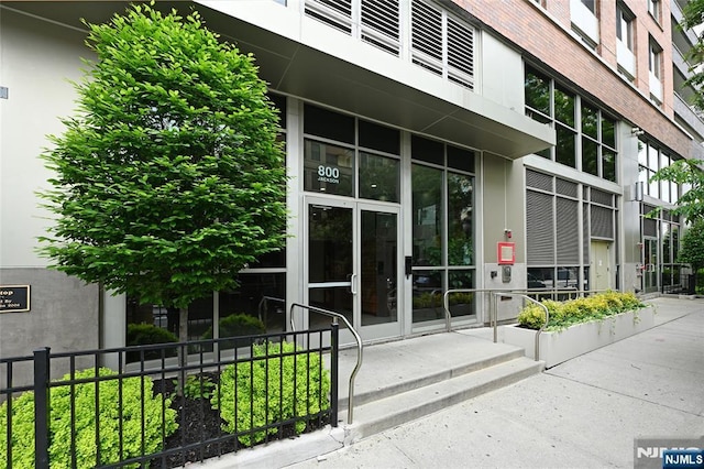 800 Jackson St Unit 505, Hoboken, NJ 07030 - entrance to property with stucco siding