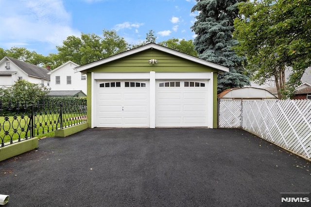 206 Eastern Way, Rutherford, NJ 07070 - view of detached garage