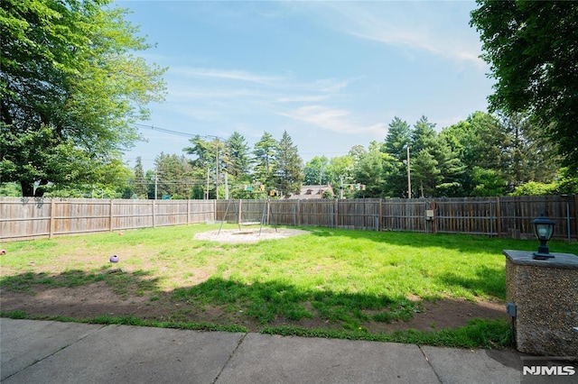 3 High St, Closter, NJ 07624 - view of fenced backyard