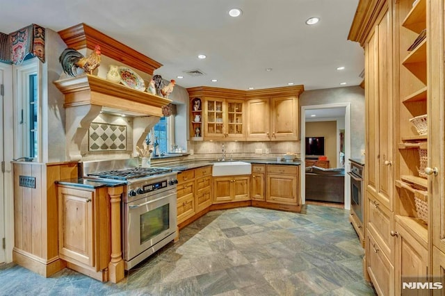 717 Ashmont Rd, Franklin Lakes, NJ 07417 - kitchen with stainless steel appliances, a sink, open shelves, recessed lighting, and dark countertops
