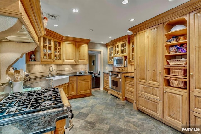 717 Ashmont Rd, Franklin Lakes, NJ 07417 - kitchen with stainless steel appliances, a sink, recessed lighting, open shelves, and backsplash