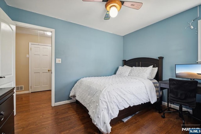 14 Old Chimney Rd, Randolph Township, NJ 07869 - bedroom with wood finished floors, baseboards, and a ceiling fan