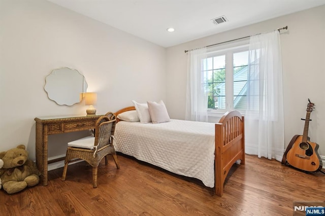 19 Grandview Ave, Glen Rock, NJ 07452 - bedroom featuring wood finished floors, recessed lighting, and baseboards
